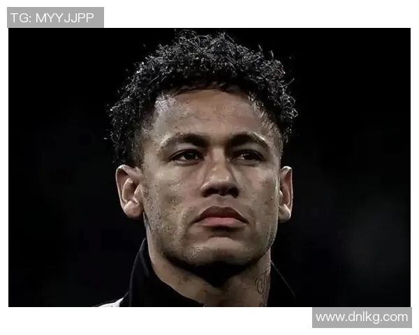 巴黎圣日耳曼签约巴西新星内马尔，刷新世界足坛最高薪记录