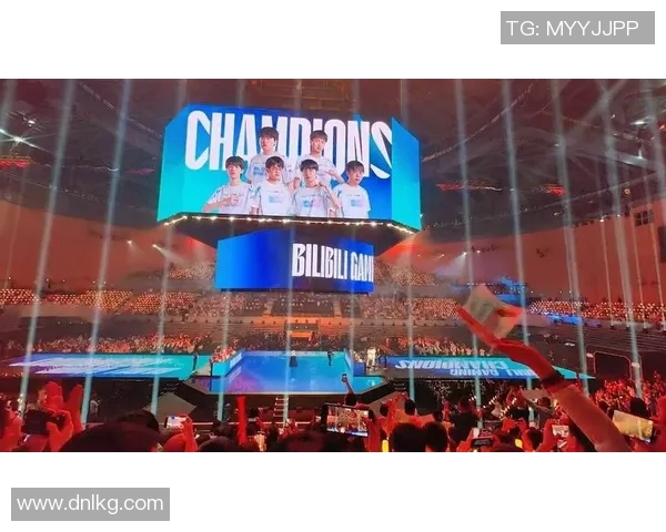 LPL春季赛期待Elk带领战队冲击冠军荣耀与梦想之路 LPL春季赛期待Elk带领战队冲击冠军荣耀与梦想之路