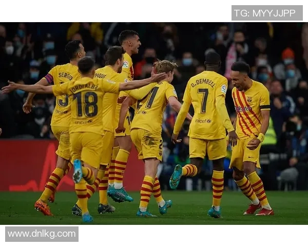 西甲第12轮精彩对决：皇马迎战巴塞罗那，巴塞将迎战塞维利亚